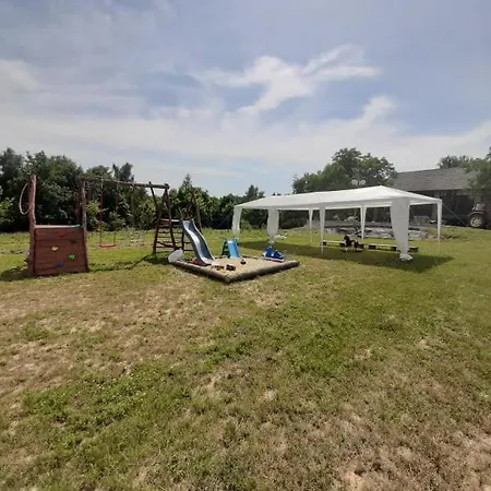 Gosp. Agroturystyczne Stary Gaj Villa Zerkowice Exterior photo